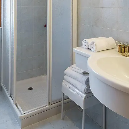 Hotell Roma 3*