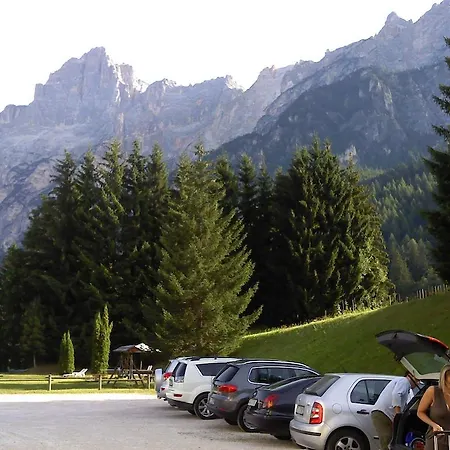 Hotel Roma 3*