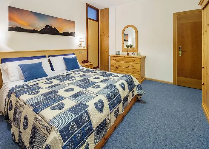 Roma サン・ヴィート・ディ・カドーレ